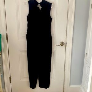 Brand new w tags black CHIC and flttering